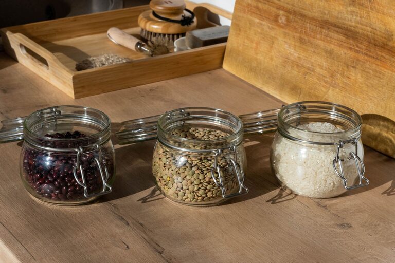 How to Plan Meals Using Pantry Staples for Easy, Tasty Dinners